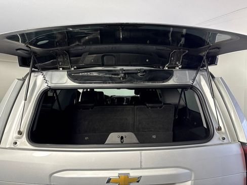 Used 2016 Chevrolet Suburban LTZ AWD/4WD image 32