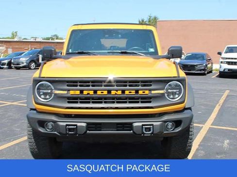 Used 2022 Ford Bronco Black Diamond w/ Sasquatch Package AWD/4WD image 3