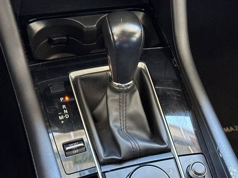 Used 2024 MAZDA MAZDA3 s image 29