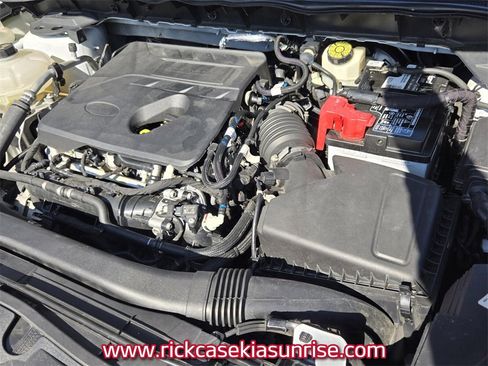 Used 2020 Ford Escape SE image 21