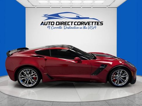 Used 2015 Chevrolet Corvette Z06 w/ 2LZ Preferred Equipment Group RWD image 7