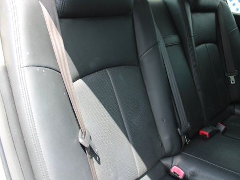Used 2012 INFINITI G25 Journey RWD image 9