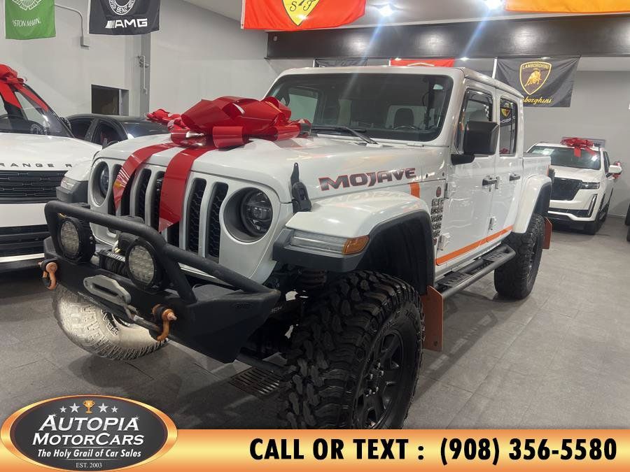 Used 2020 Jeep Gladiator Mojave AWD/4WD image 2