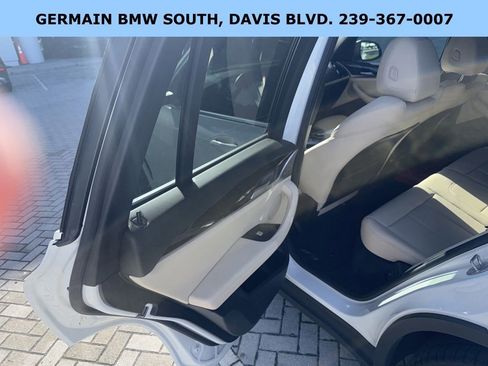 Certified 2024 BMW X3 sDrive30i w/ Premium Package image 30