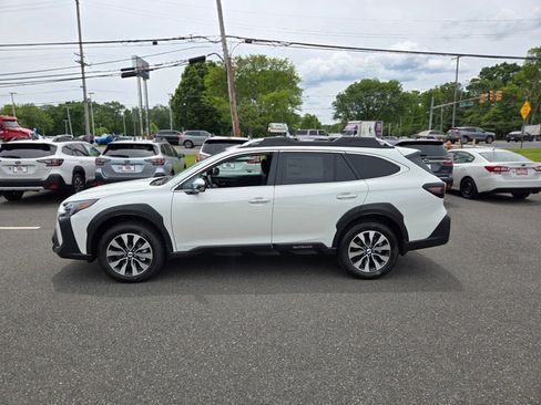 Used 2025 Subaru Outback Touring XT w/ Popular Package #2 image 9