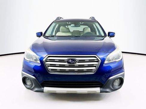 Used 2015 Subaru Outback 2.5i Limited AWD/4WD image 5