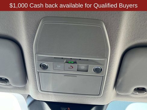 New 2026 Nissan Kicks SR image 32