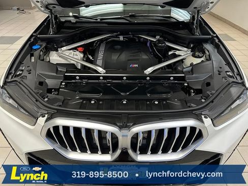 Used 2025 BMW X6 xDrive40i AWD/4WD image 29
