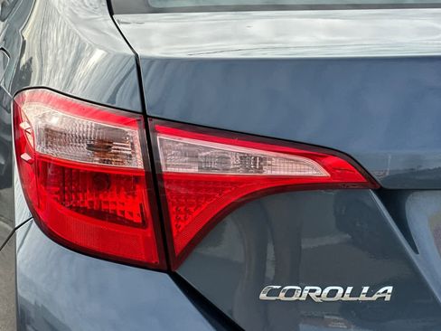 Certified 2018 Toyota Corolla L image 15