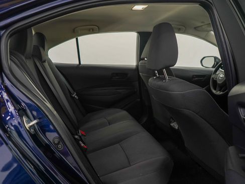 Used 2025 Toyota Corolla LE image 11