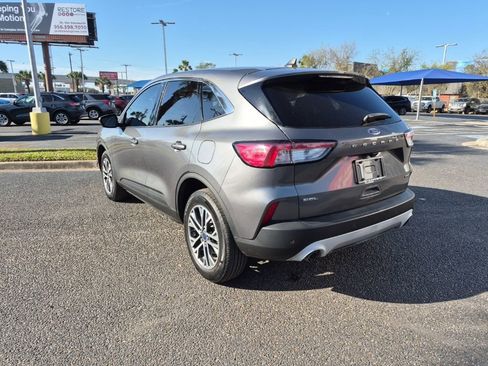 Used 2022 Ford Escape SEL AWD/4WD image 3