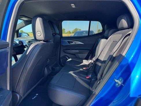 New 2026 Chevrolet Equinox EV LT image 5