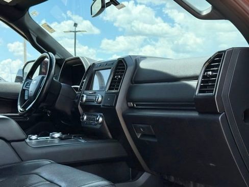Used 2021 Ford Expedition Limited AWD/4WD image 14