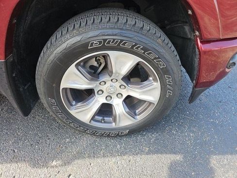 Used 2021 RAM 1500 Laramie w/ Sport Appearance Package image 10