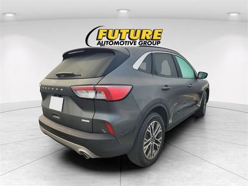 Used 2020 Ford Escape SEL image 3