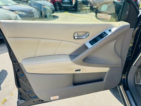 Used 2014 Nissan Murano SL w/ Navigation Package image 12