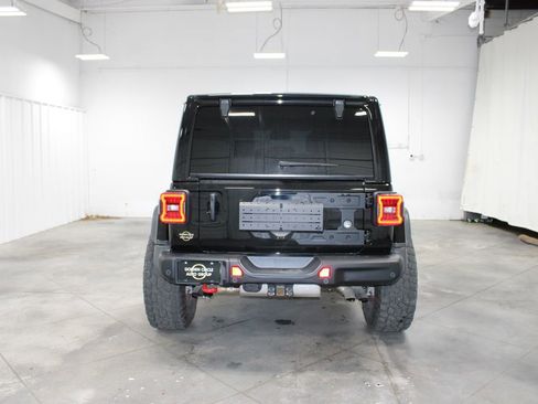 Used 2024 Jeep Wrangler Unlimited Rubicon 392 image 8