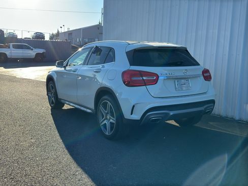 Used 2016 Mercedes-Benz GLA 250 image 4