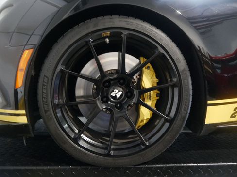 Used 2020 Chevrolet Camaro ZL1 RWD image 88