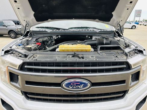 Used 2019 Ford F150 XLT w/ Equipment Group 302A Luxury AWD/4WD image 40
