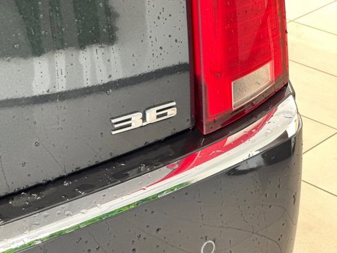 Used 2011 Cadillac CTS Premium image 25