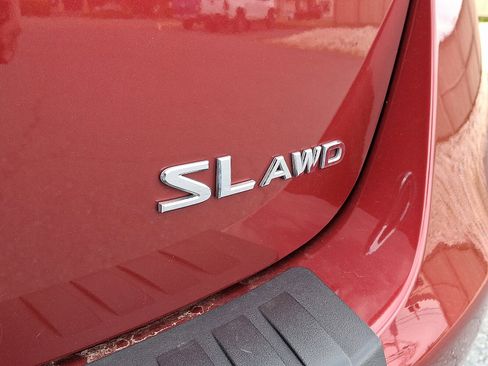 Used 2017 Nissan Rogue SV w/ Sun & Sound Touring Package AWD/4WD image 30