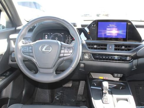 Certified 2025 Lexus UX 300h 300h image 14