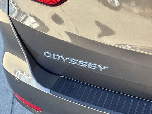 Used 2023 Honda Odyssey Touring image 7