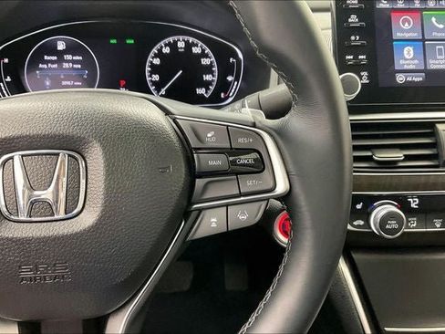Used 2019 Honda Accord Touring image 24