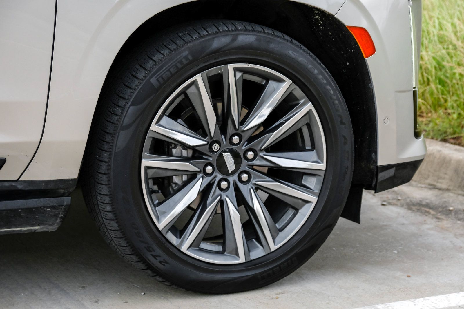 Used 2021 Cadillac Escalade Sport Platinum AWD/4WD image 65