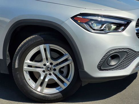 Used 2021 Mercedes-Benz GLA 250 4MATIC image 5
