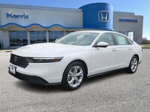 New 2026 Honda Accord LX image 2