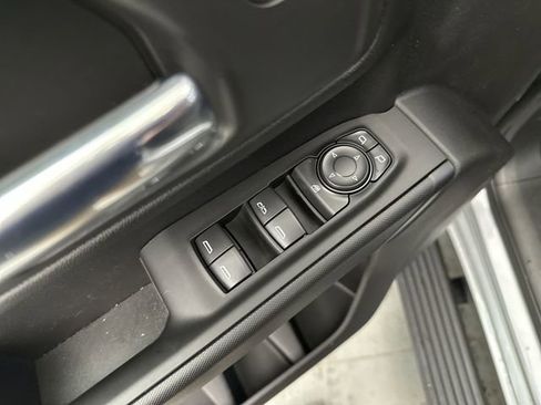 New 2026 Chevrolet Silverado 1500 Custom w/ LPO, Dark Essentials Package image 16