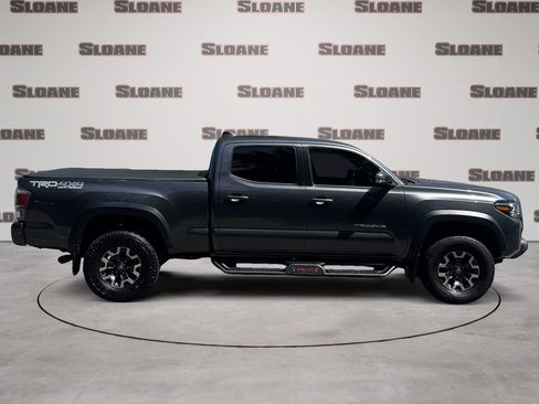 Used 2021 Toyota Tacoma TRD Off-Road w/ Technology Package AWD/4WD image 6
