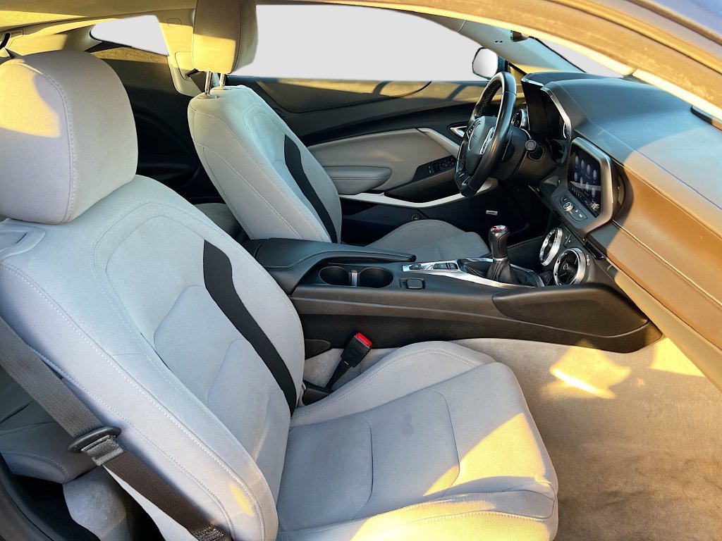 Used 2023 Chevrolet Camaro LT w/ Technology Package RWD image 26