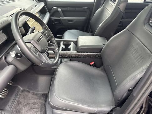Certified 2026 Land Rover Defender 110 OCTA AWD/4WD image 21