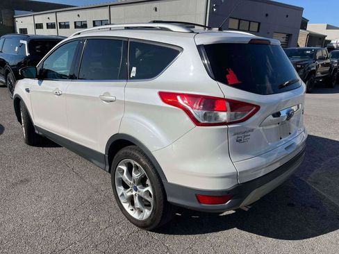 Used 2014 Ford Escape Titanium image 3