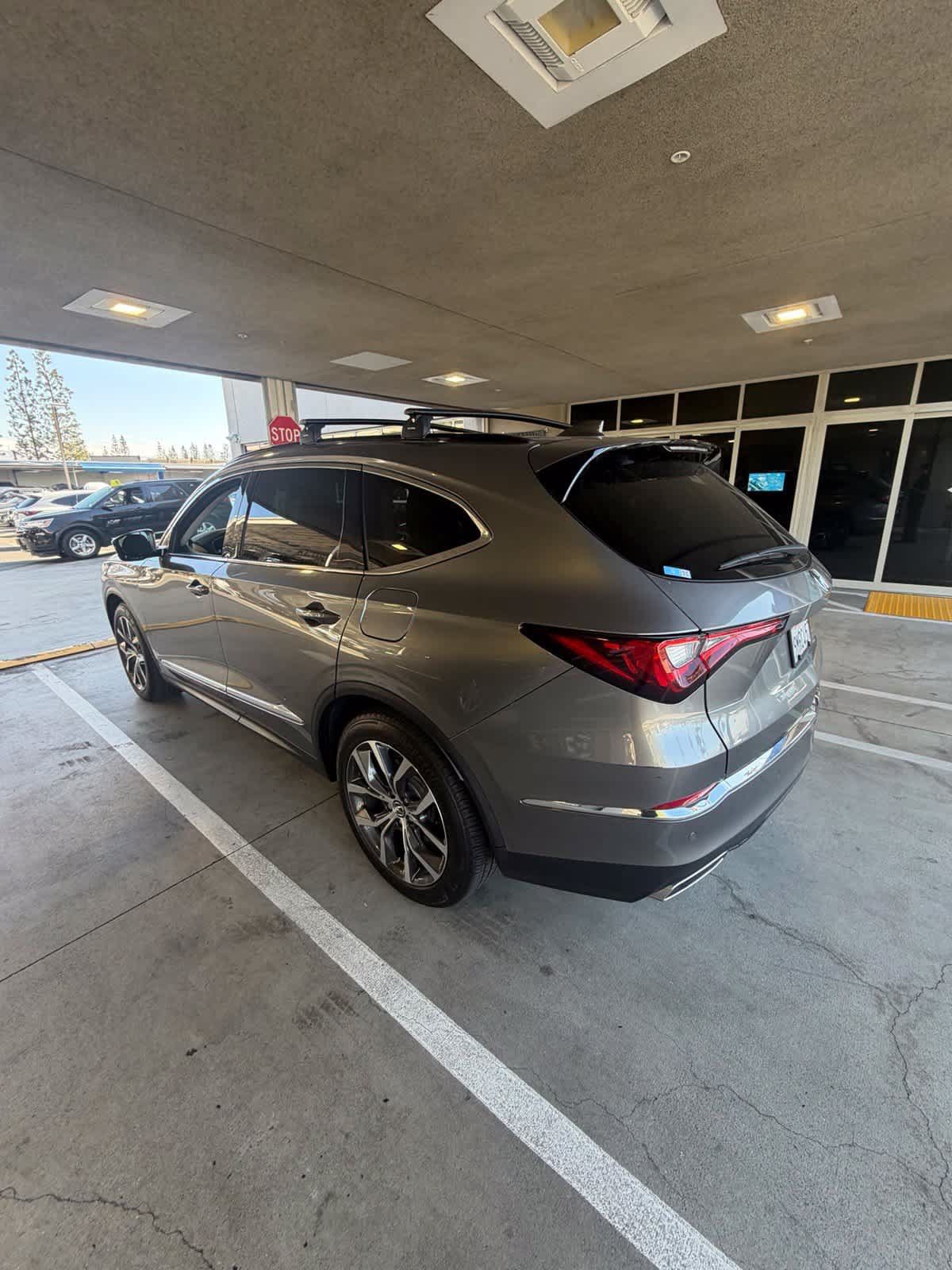Used 2024 Acura MDX w/ Technology Package FWD image 7