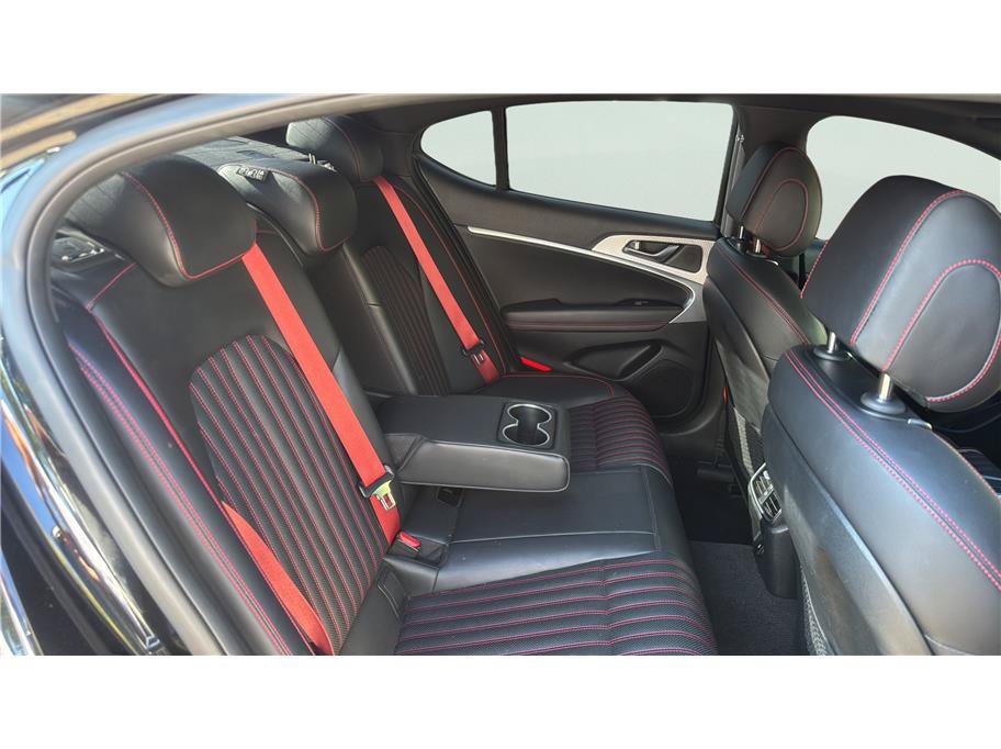 Used 2023 Genesis G70 2.0T w/ Sport Prestige Package AWD/4WD image 15