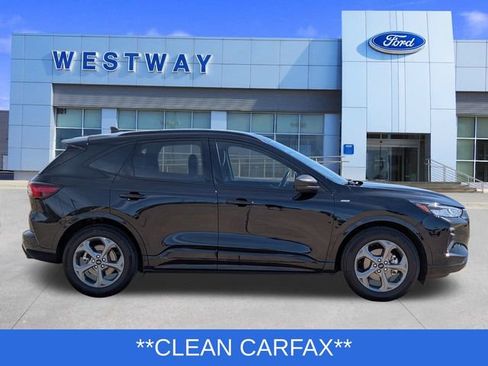 Used 2024 Ford Escape ST-Line w/ Tech Pack #1 image 3