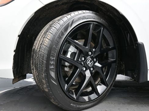 Certified 2026 Honda Civic Sport image 40