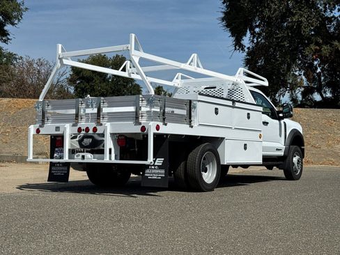 New 2025 Ford F550 XL image 3