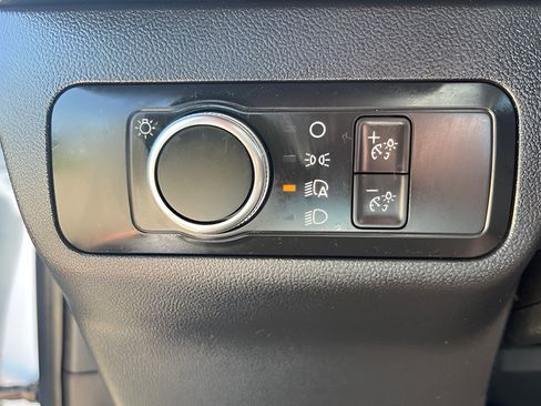 Used 2022 Ford Escape S FWD image 21