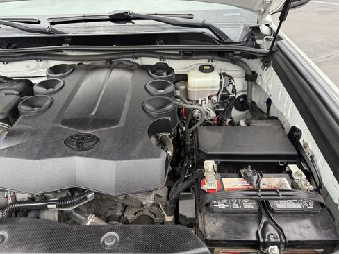 Used 2018 Toyota 4Runner Limited image 43