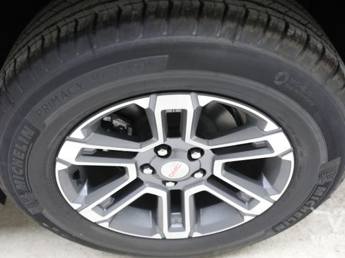 New 2026 GMC Terrain Elevation FWD image 29