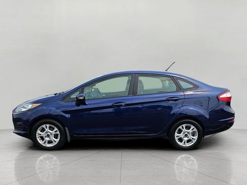 Used 2016 Ford Fiesta SE w/ Cold Weather Package FWD image 5