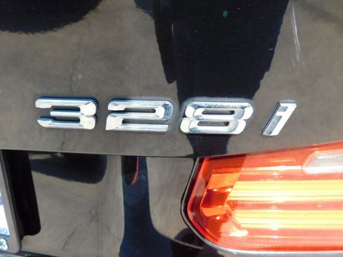 Used 2015 BMW 328i Sedan image 11