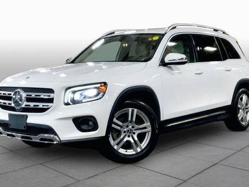 Used 2020 Mercedes-Benz GLB 250 4MATIC image 1