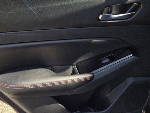 Used 2025 Nissan Altima 2.5 SR image 9