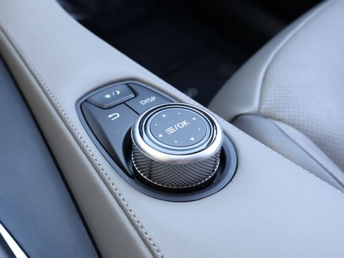 Certified 2023 INFINITI QX50 Luxe image 29